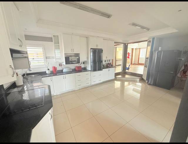 5 BEDROOM HOUSE FOR SALE IN VANDERBIJLPARK SW 5